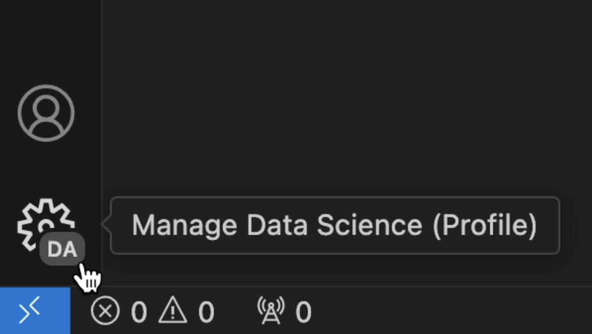 Manage gear displaying &#39;DA&#39; to indicate that the user&#39;s &#39;Data Science&#39; profile is active